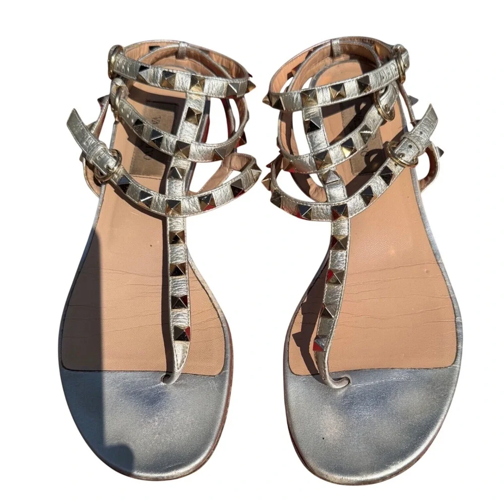 Valentino Garavani Rockstud Thong‎ Gladiator Gold Leather Sandals 37 Flat Shoes